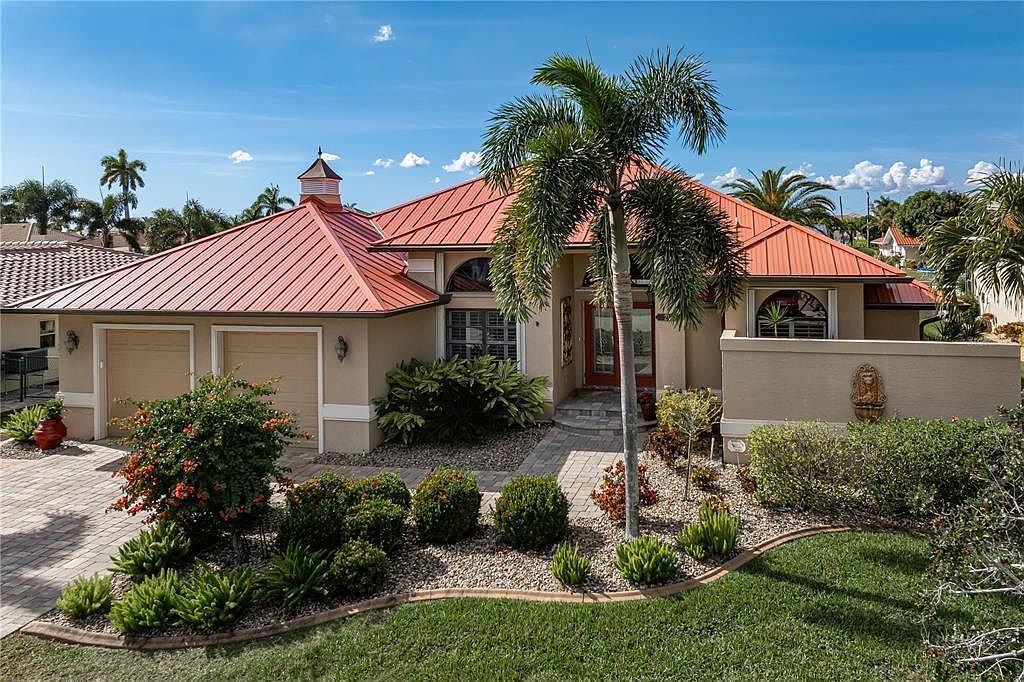 2150 Palm Tree Dr Punta Gorda, FL 33950 - Thumbnail 2