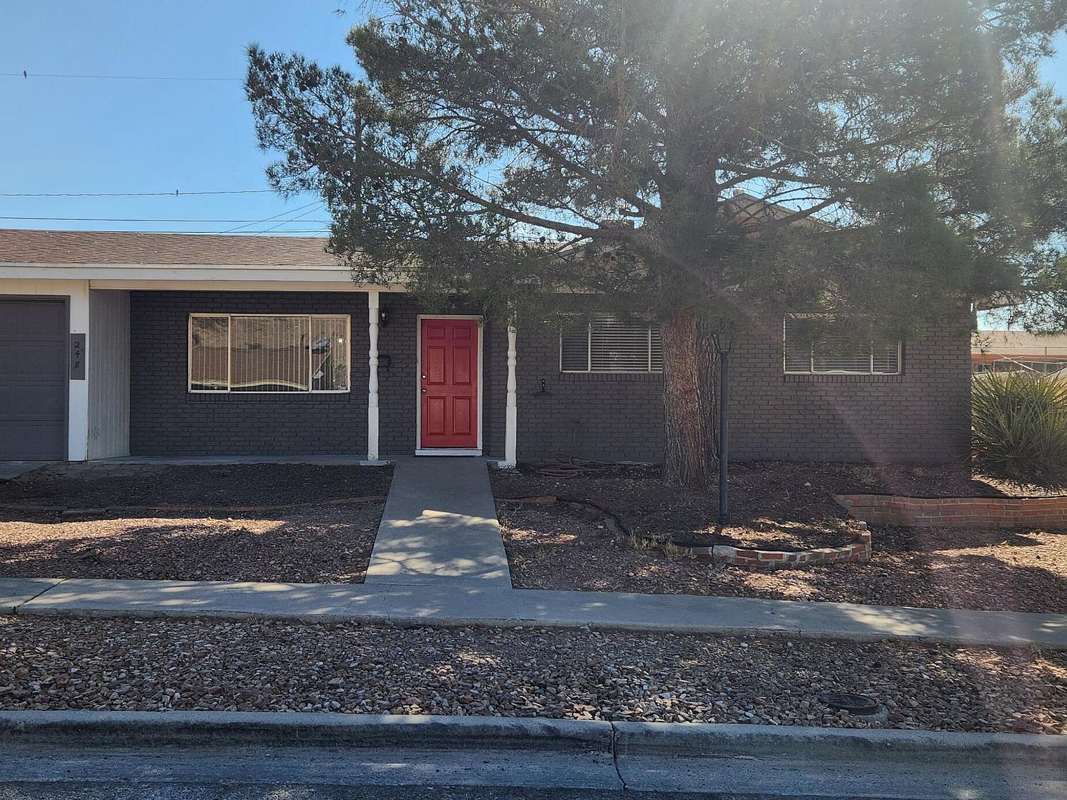 248 Viking Dr El Paso, TX 79912 - Thumbnail 2