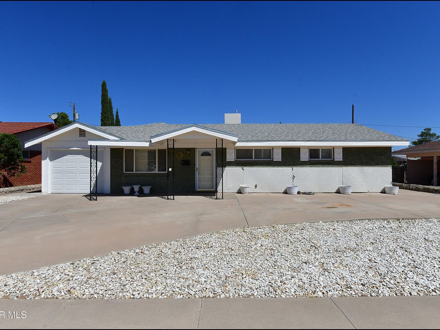 10145 Singapore Ave El Paso, TX 79925 - Thumbnail 2