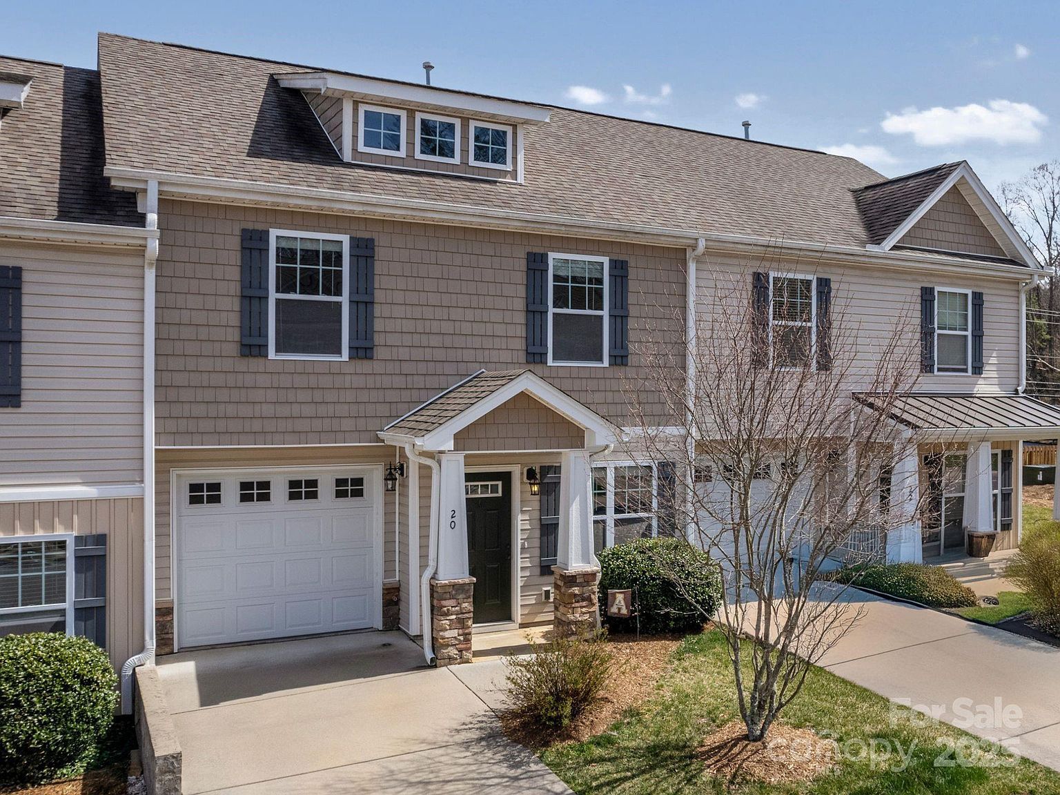 20 Barnett Shoals Dr Weaverville, NC 28787 - Thumbnail 2