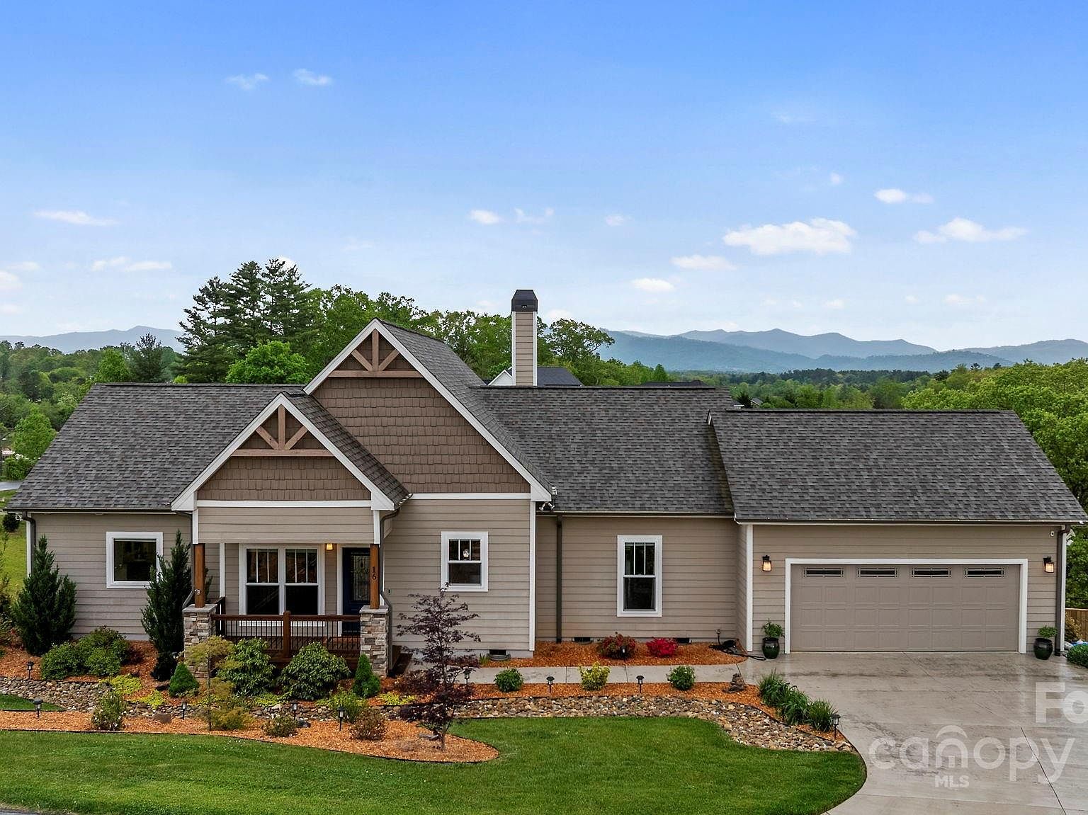 16 Enchanted Oak Ln Alexander, NC 28701 - Thumbnail 2