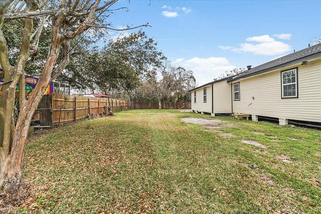 705 Leboeuf St New Orleans, LA 70114  | Land/Lot