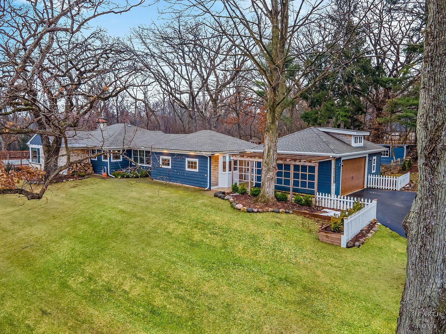 (undisclosed Address) Crystal Lake, IL 60012 - Thumbnail 2