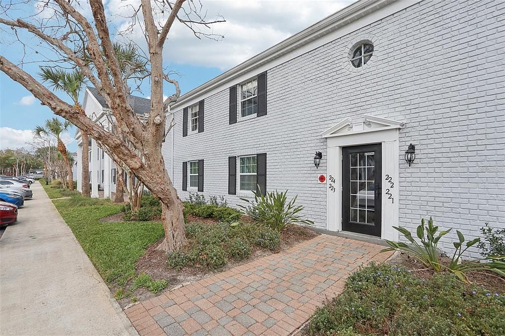 224 Lewfield Cir Winter Park, FL 32792 - Thumbnail 2