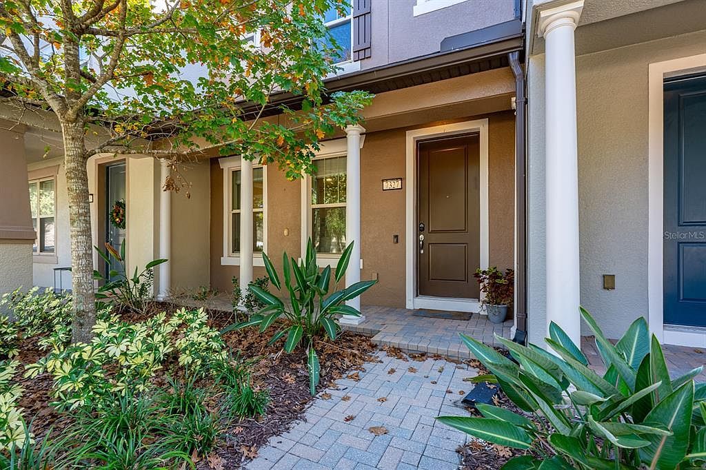 7327 Duxbury Ln Winter Garden, FL 34787 - Thumbnail 2