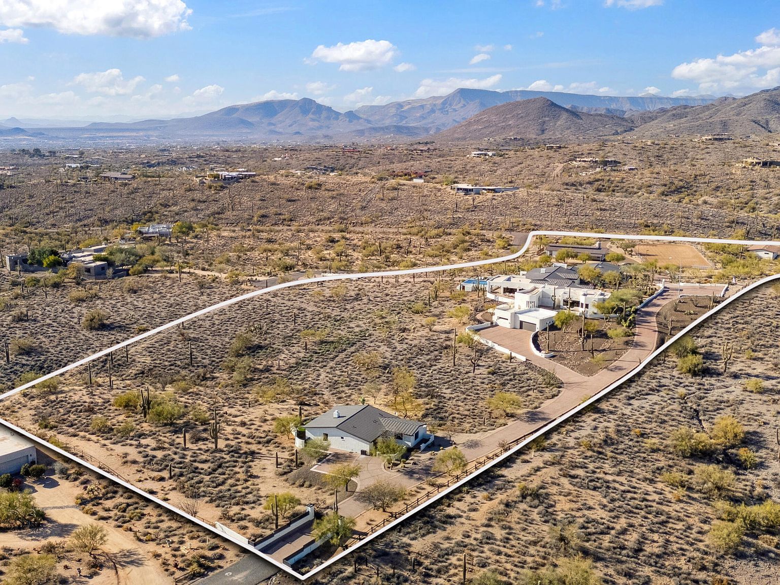 37801 N Stirrup Cir Carefree, AZ 85377 - Thumbnail 2