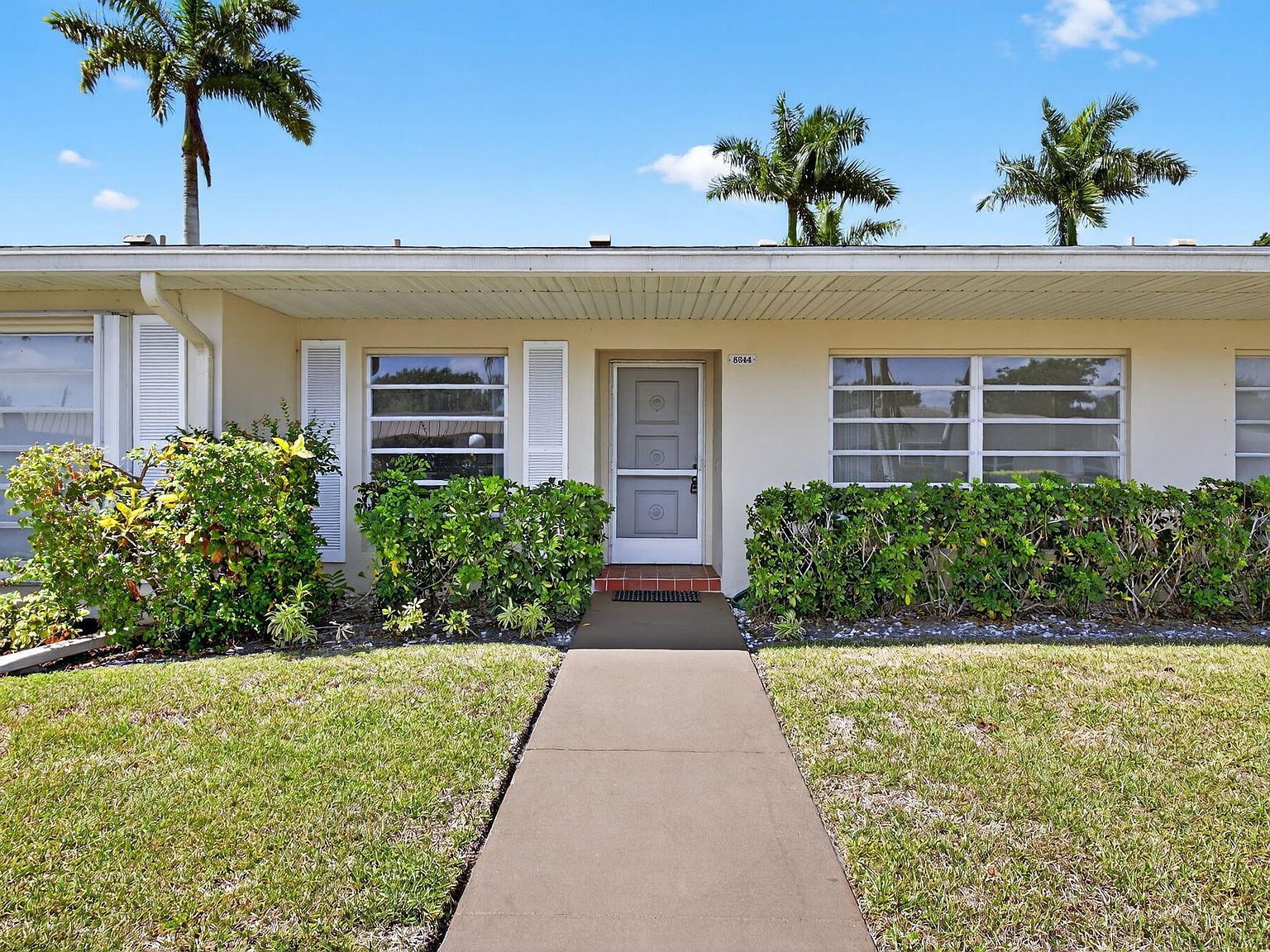 8644 Boca Dr Boca Raton, FL 33433 - Thumbnail 2