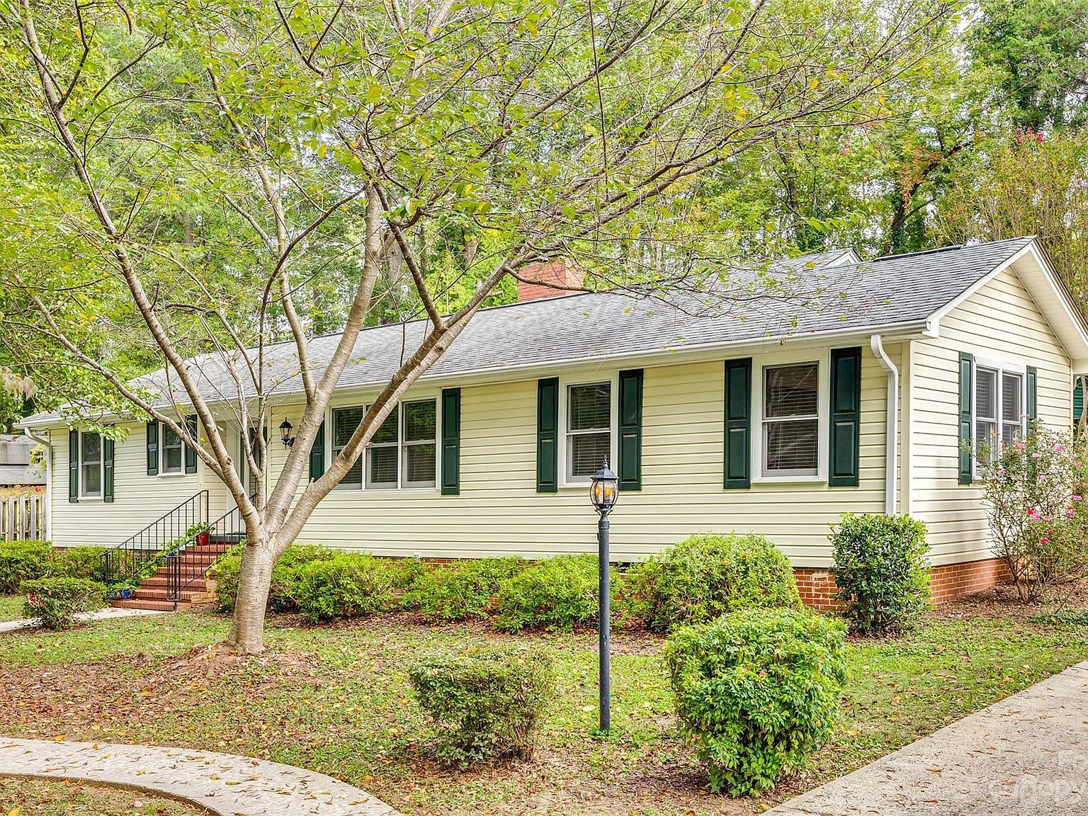 107 Springdale Dr York, SC 29745 - Thumbnail 2