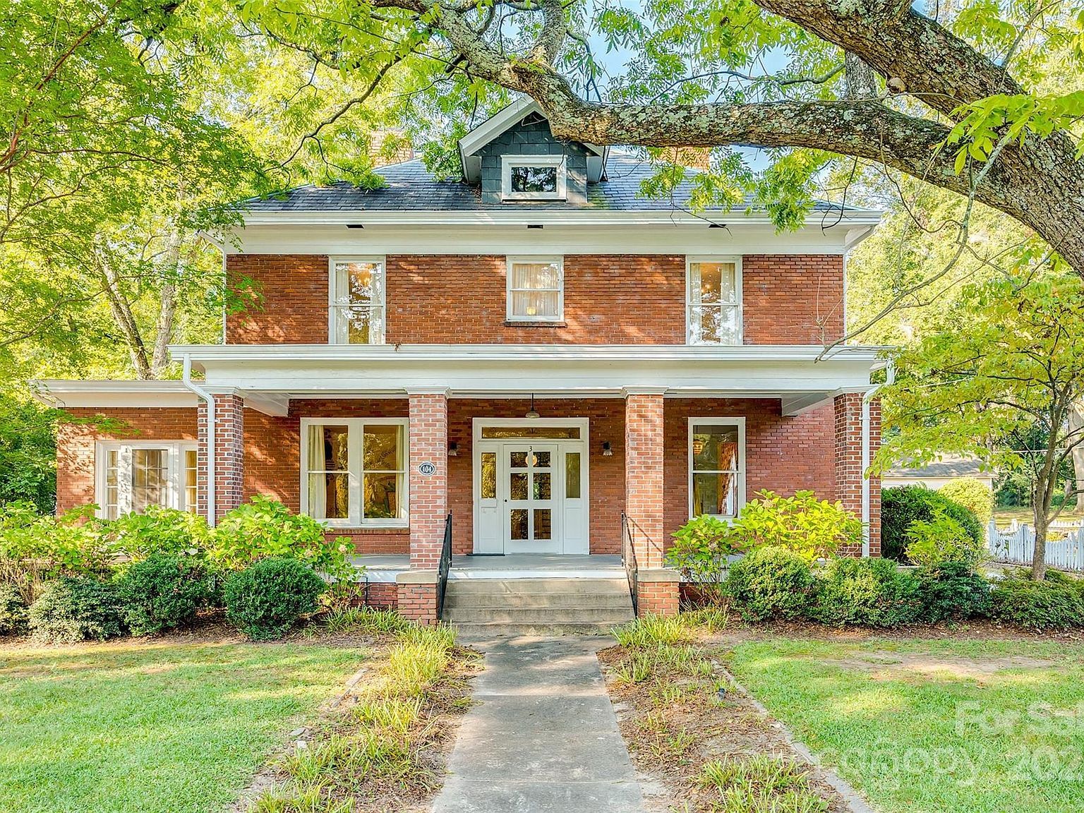 3 Kings Mountain St York, SC 29745 - Thumbnail 2