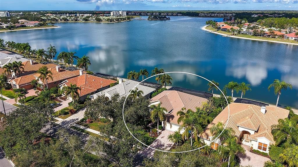 6619 Waters Edge Way Lakewood Ranch, FL 34202 - Thumbnail 2