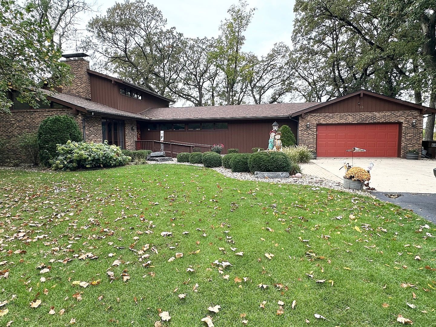 1588 Bittersweet Dr Saint Anne, IL 60964 - Thumbnail 2