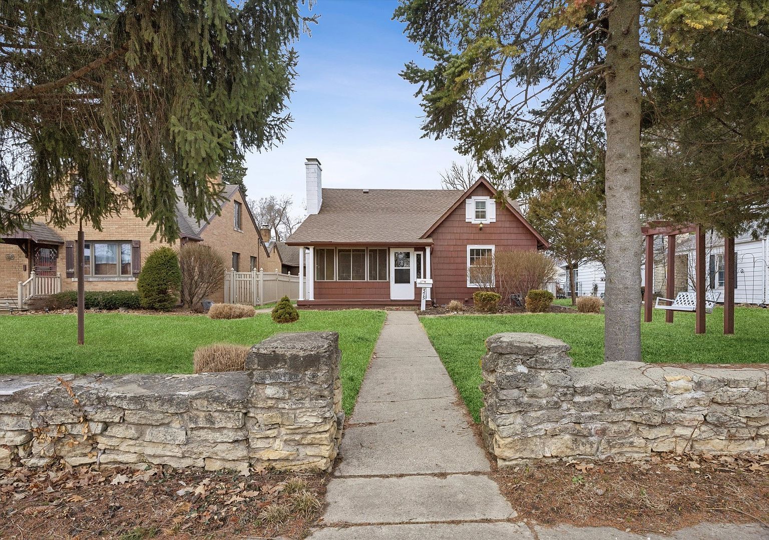 575 S Wall St Kankakee, IL 60901 - Thumbnail 2