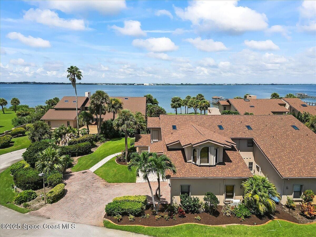 208 The Road To Waterford Bay #C-2 Melbourne Beach, FL 32951, 32951