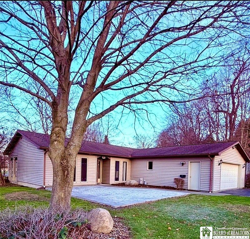 107 Frew Run St Frewsburg, NY 14738 - Thumbnail 2