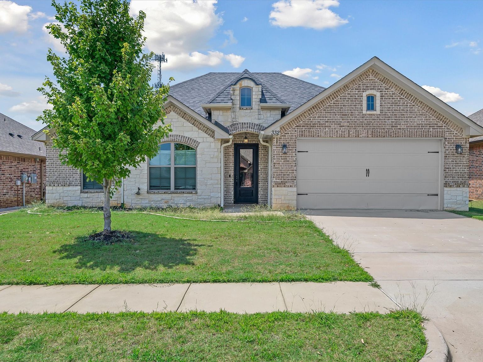 332 Kingdom Blvd Lindale, TX 75771 - Thumbnail 2