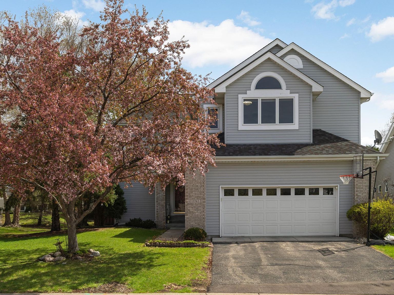 15765 25th Pl N Plymouth, MN 55447, 55447