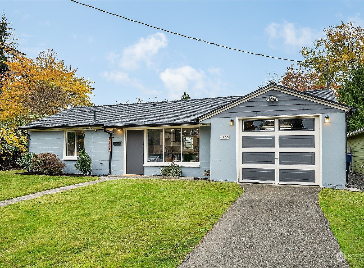 5705 241st St SW Mountlake Terrace, WA 98043 - Thumbnail 2