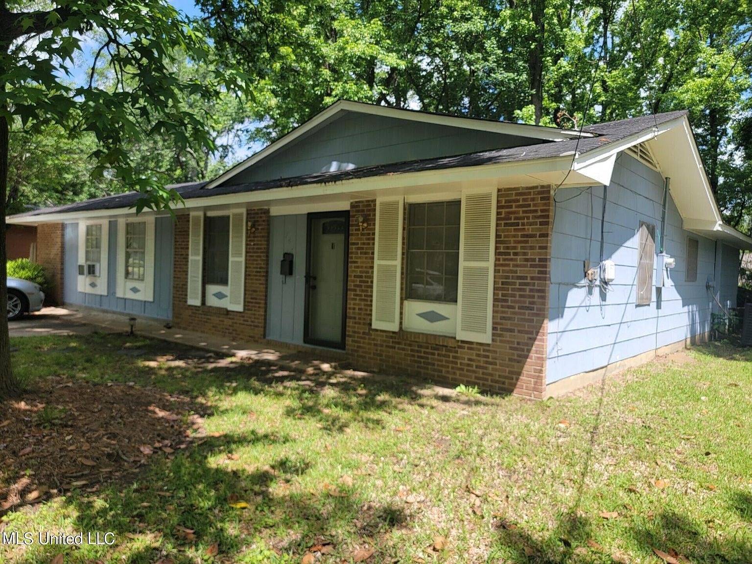 742 Benning Rd Jackson, MS 39206 - Thumbnail 2