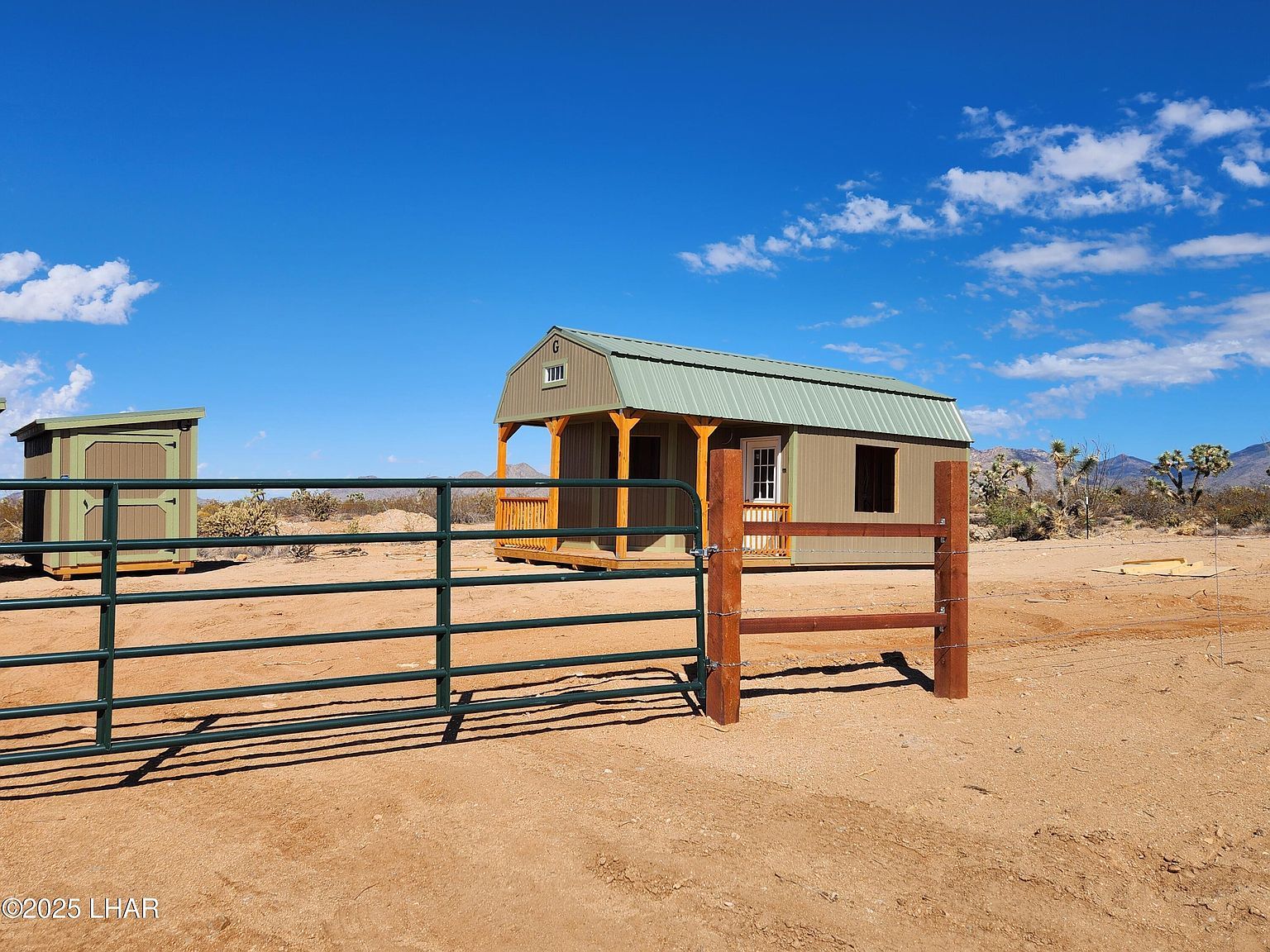 E Hondo Dr Yucca, AZ 86438 - Thumbnail 2