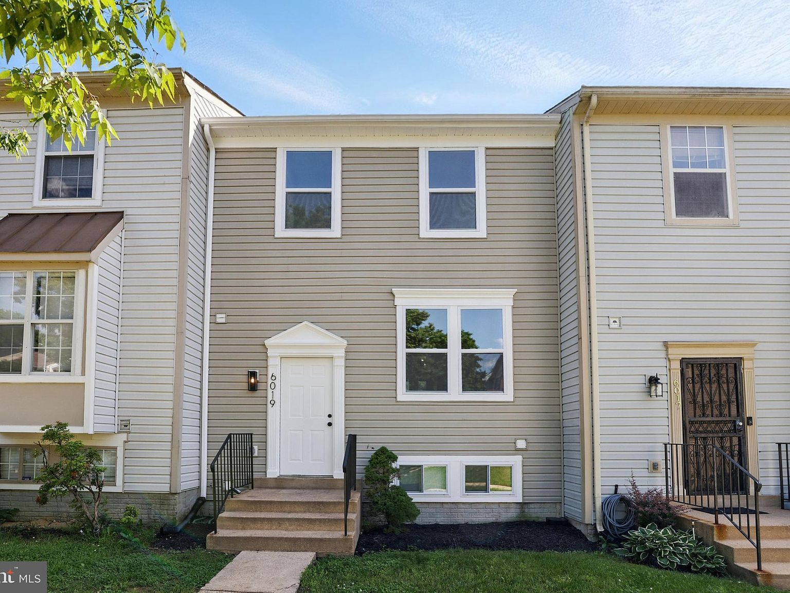 6019 Surrey Square Ln District Heights, MD 20747 - Thumbnail 2