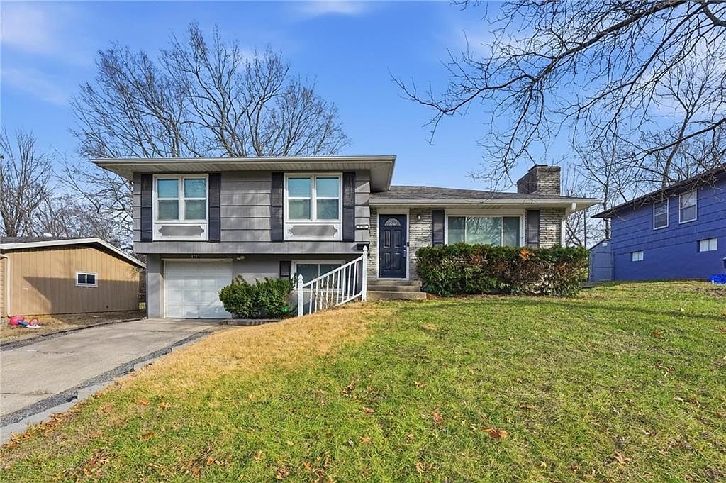 9701 Belmont Ave Kansas City, MO 64134 - Thumbnail 2