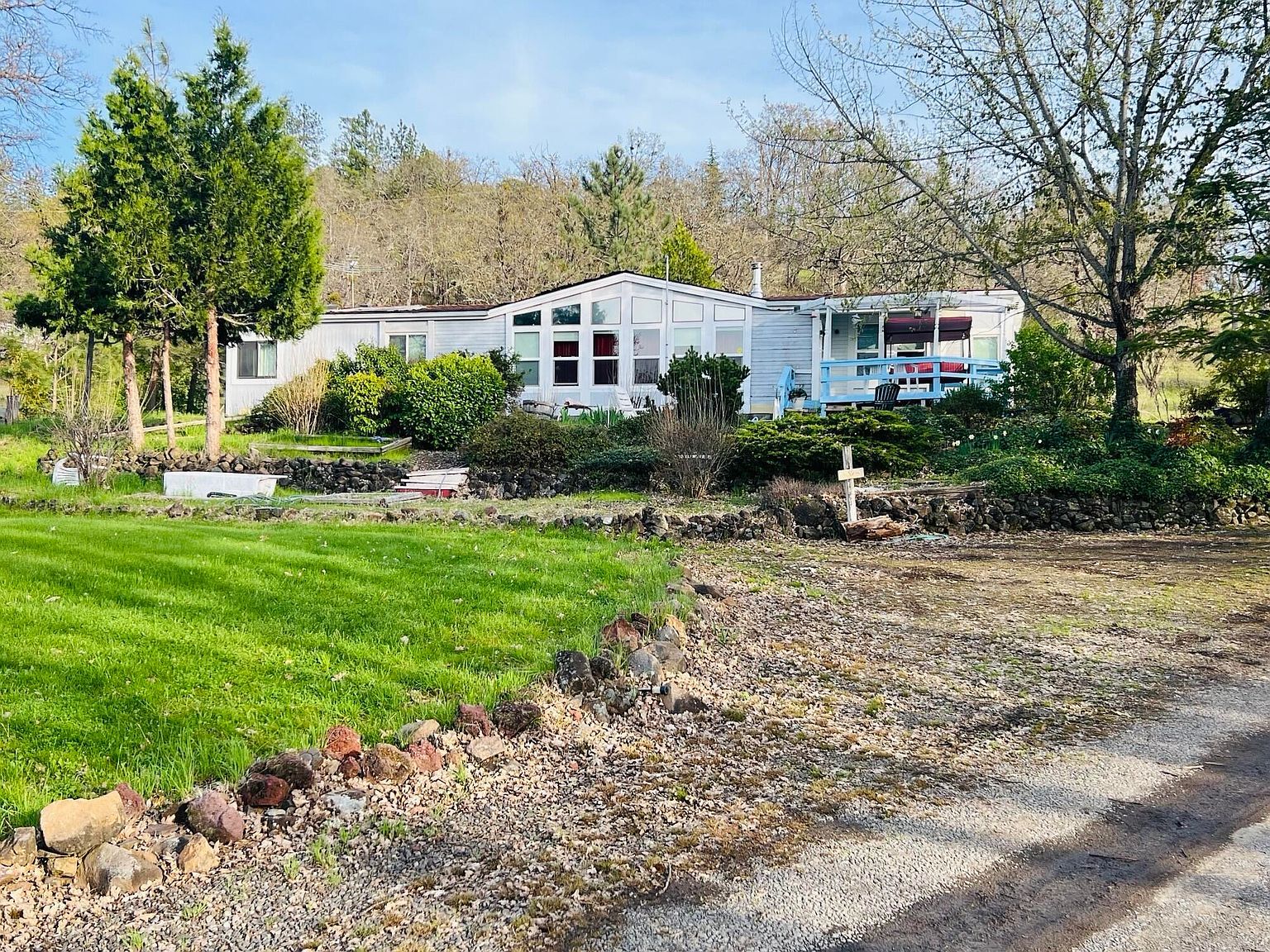 3399 Dodge Rd White City, OR 97503 - Thumbnail 2