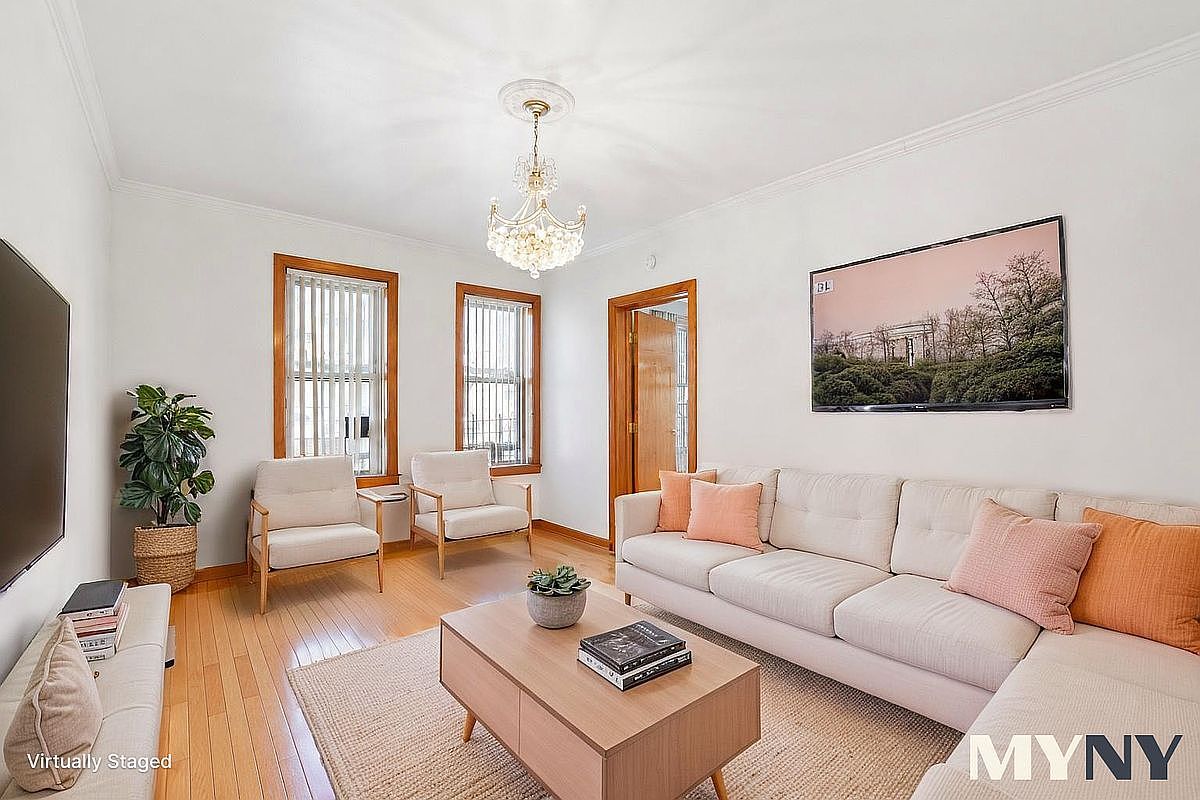 104 Division Ave APT 17 Brooklyn, NY 11211, 11211