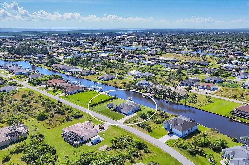 15308 Acorn Cir Port Charlotte, FL 33981 - Thumbnail 2