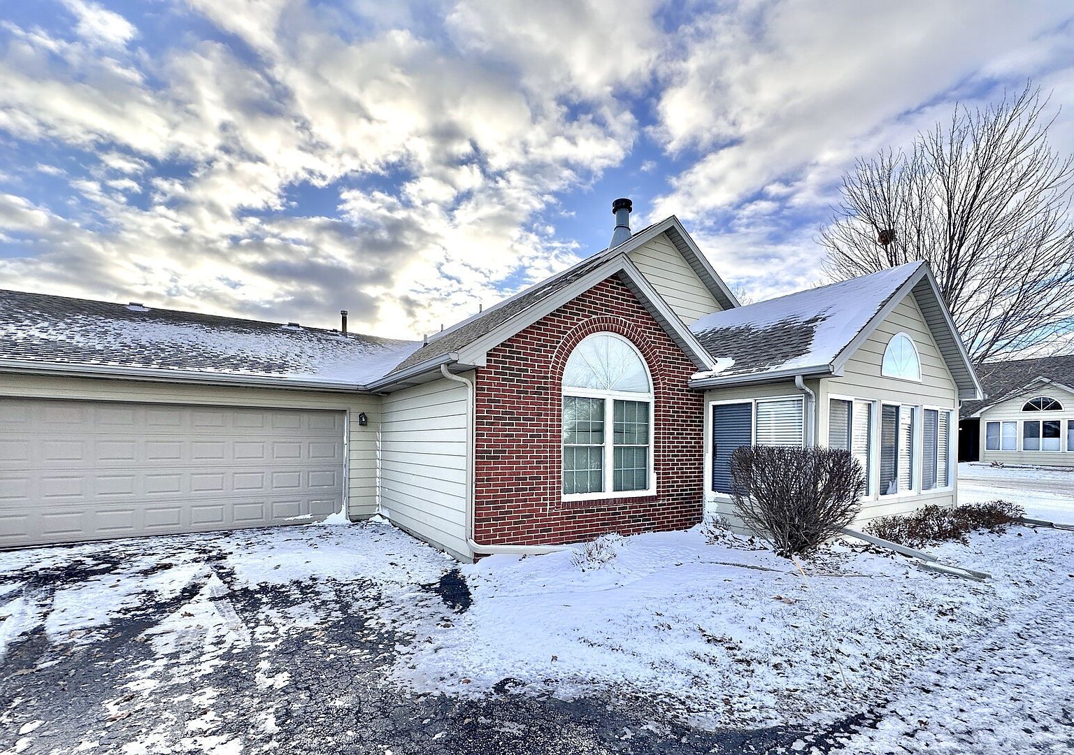 309 Steeplechase Cir #309 Bourbonnais, IL 60914 - Thumbnail 2