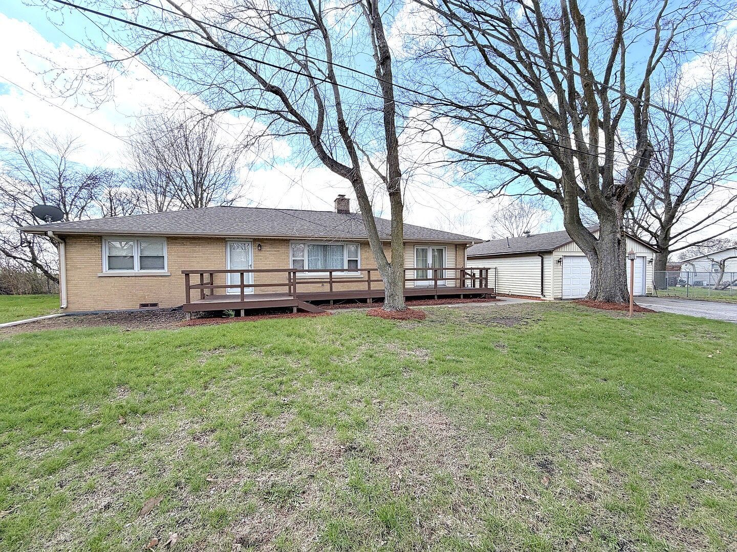 76 S 3160th Rd W Kankakee, IL 60901  | Single Family