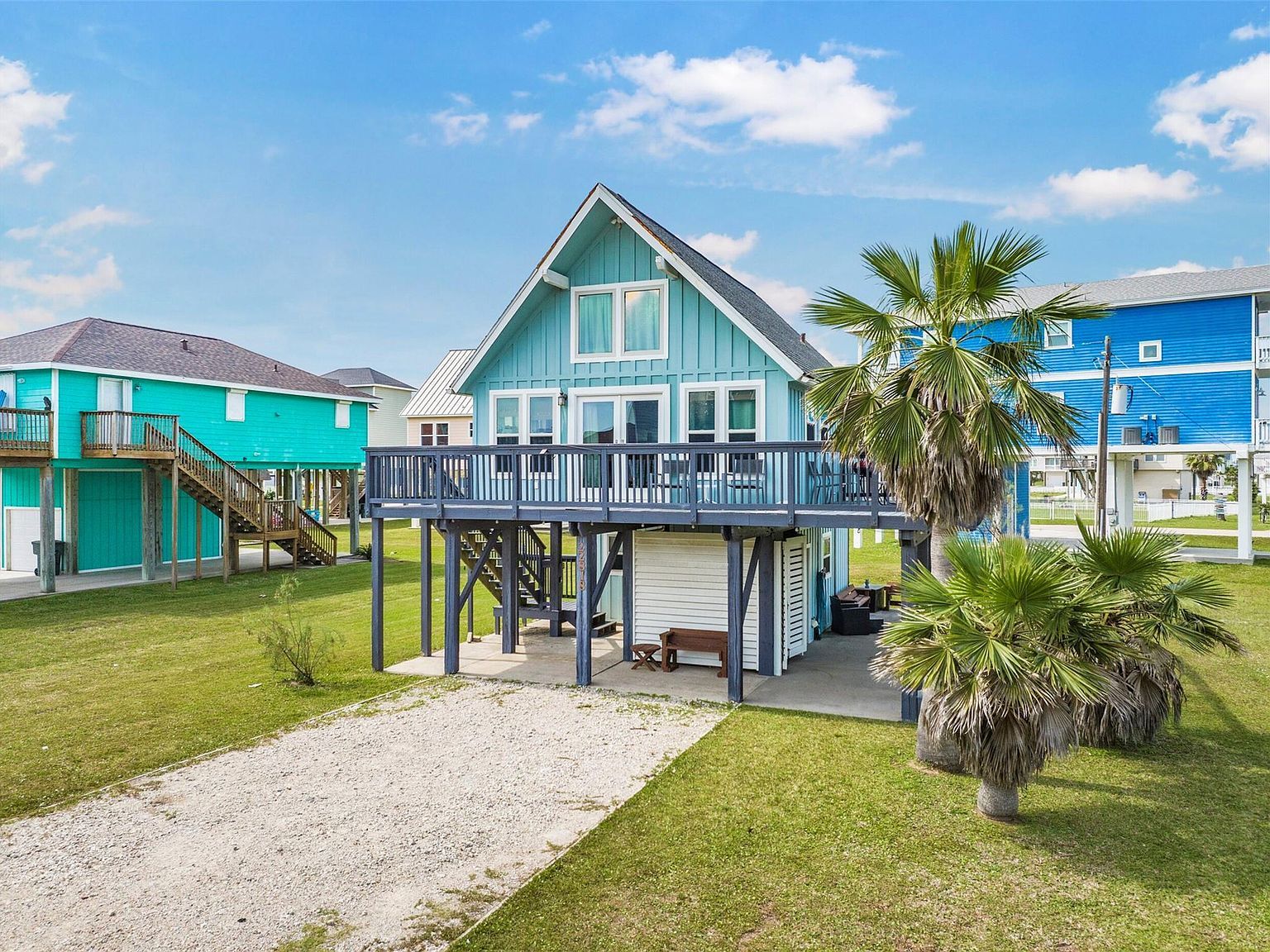 22818 Buena St Galveston, TX 77554 - Thumbnail 2