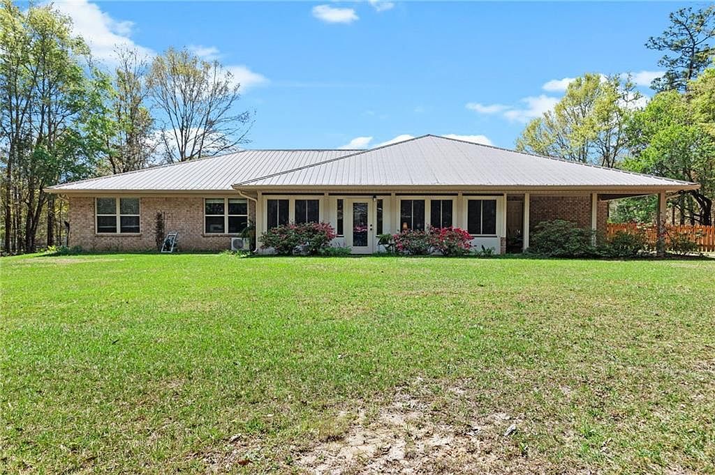 24250 Hack Rd Bay Minette, AL 36507  | Single Family