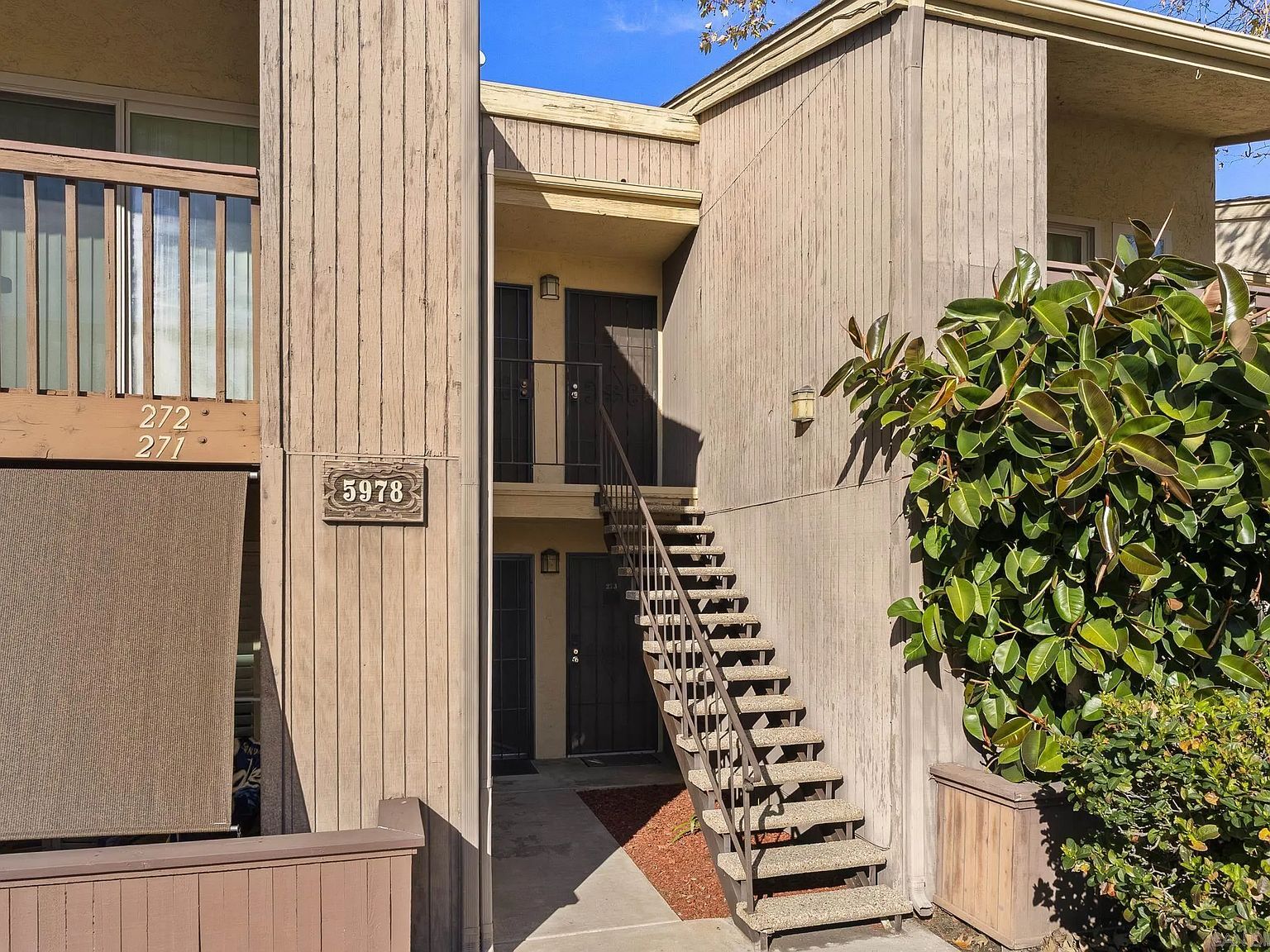 5978 Rancho Mission Rd UNIT 274 San Diego, CA 92108 - Thumbnail 2