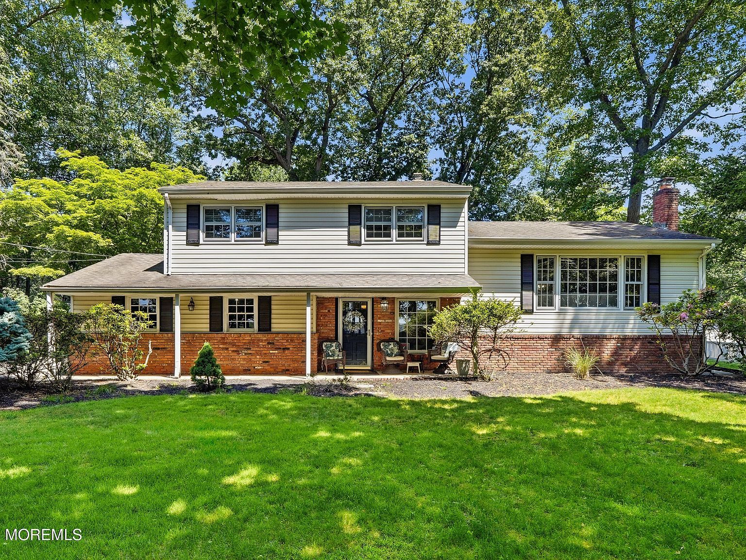558 Green Ln River Vale, NJ 07675, 7675