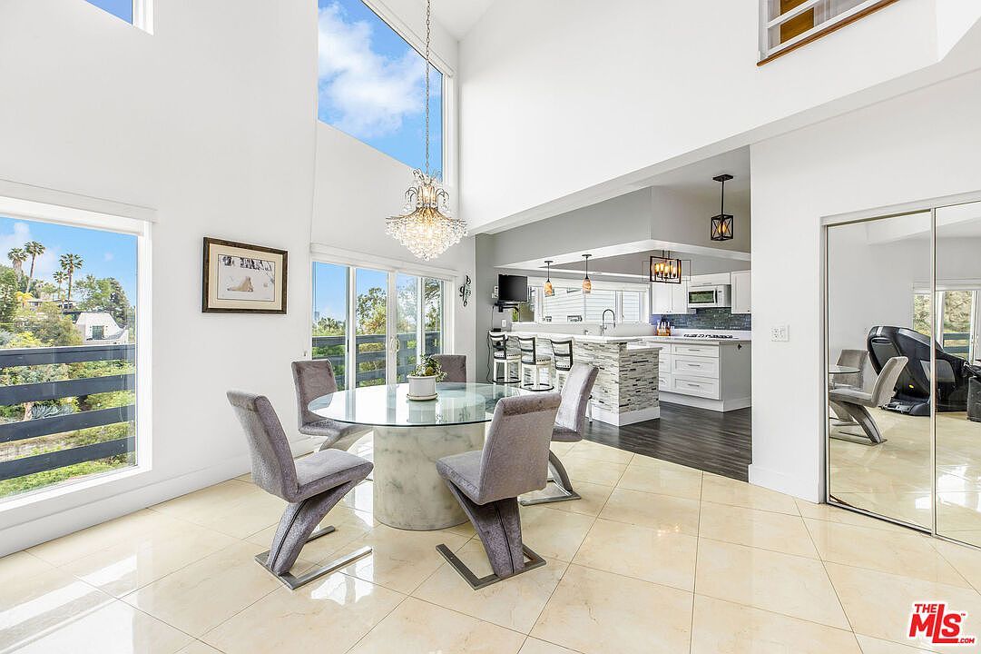 2350 San Marco Dr Los Angeles, CA 90068 - Thumbnail 2