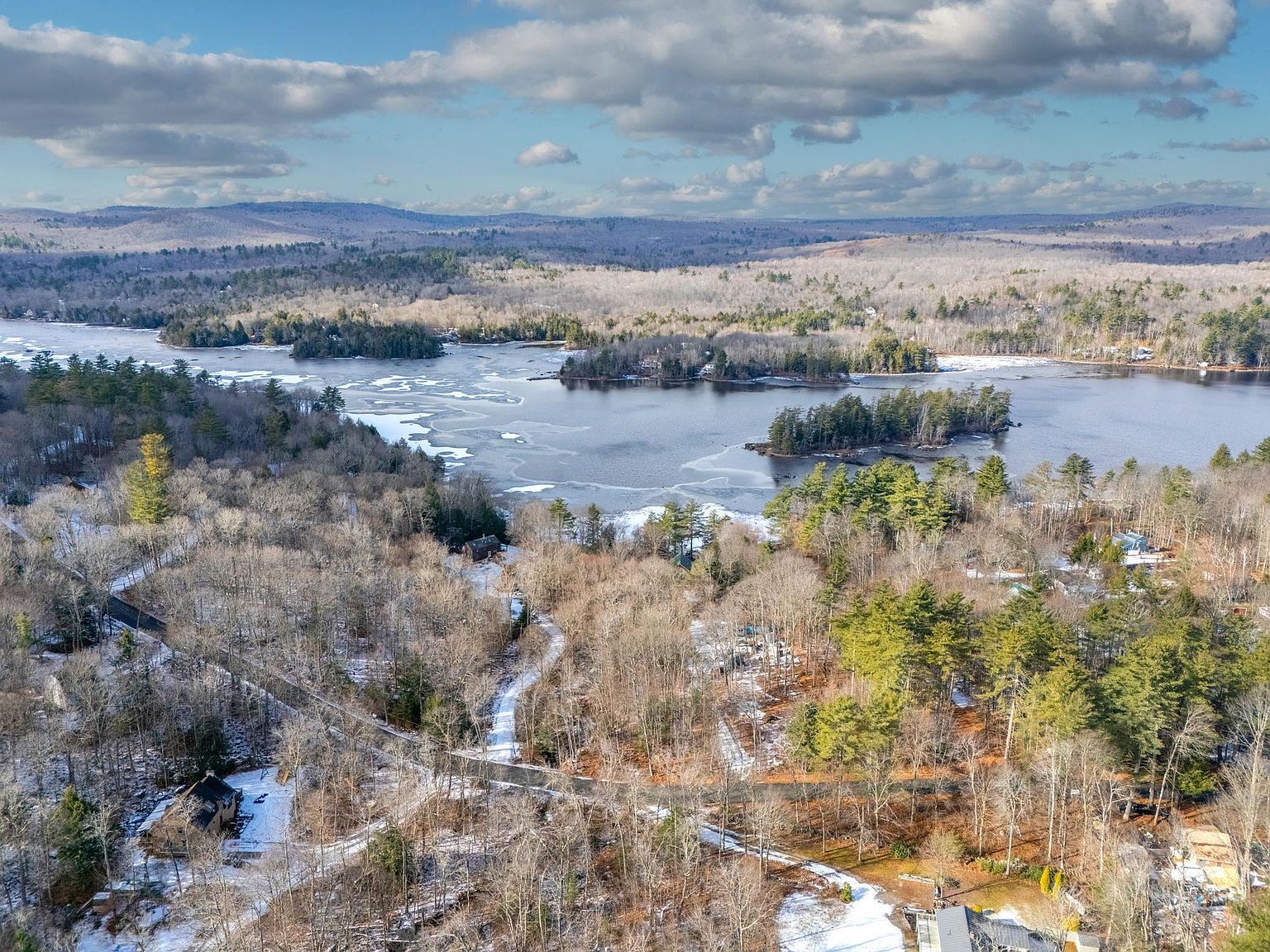 1016 Shedd Hill Rd Stoddard, NH 03464 - Thumbnail 2