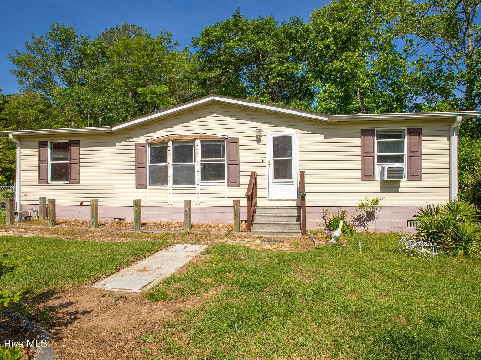 165 High School Rd Vanceboro, NC 28586 - Thumbnail 2