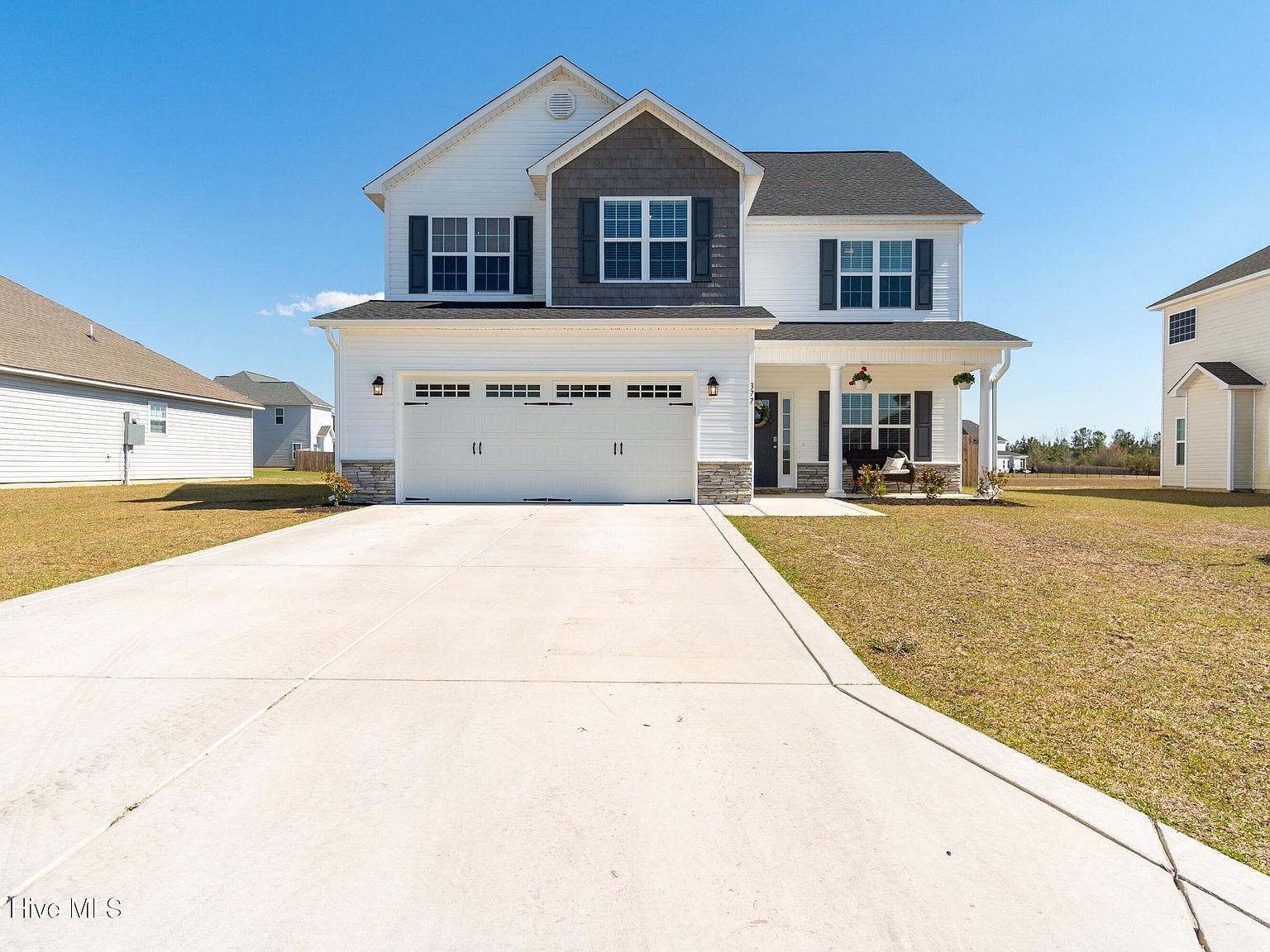 377 Water Wagon Trl Jacksonville, NC 28546 - Thumbnail 2