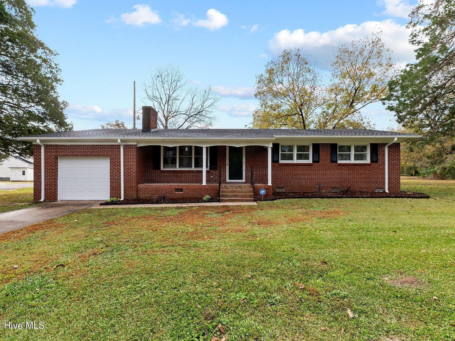 133 Mill Rd Vanceboro, NC 28586 - Thumbnail 2