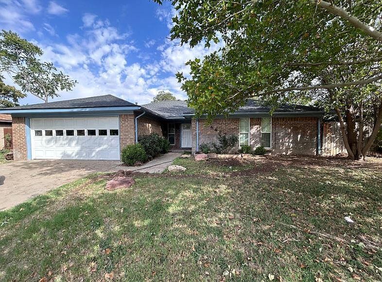 4427 Summit Cir Amarillo, TX 79109 - Thumbnail 2