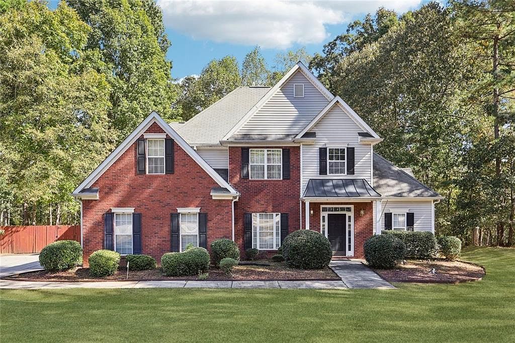 255 Squire Ln Fayetteville, GA 30214 - Thumbnail 2