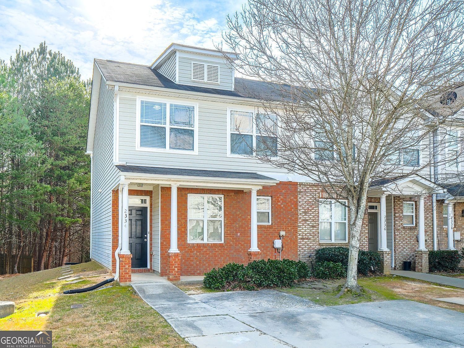 2334 Bigwood Trl Atlanta, GA 30349 - Thumbnail 2