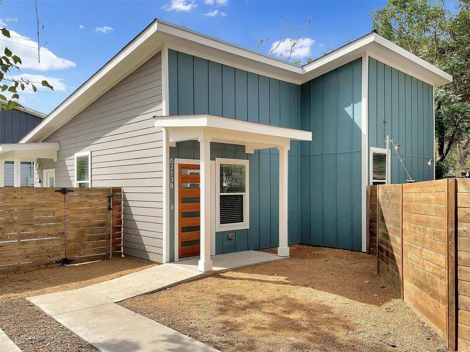 6213 Felix Ave UNIT B Austin, TX 78741 - Thumbnail 2