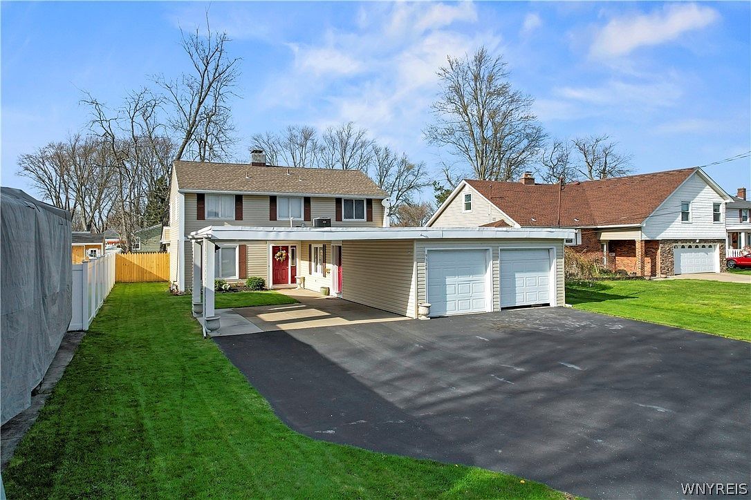 9326 Rivershore Dr Niagara Falls, NY 14304 - Thumbnail 2