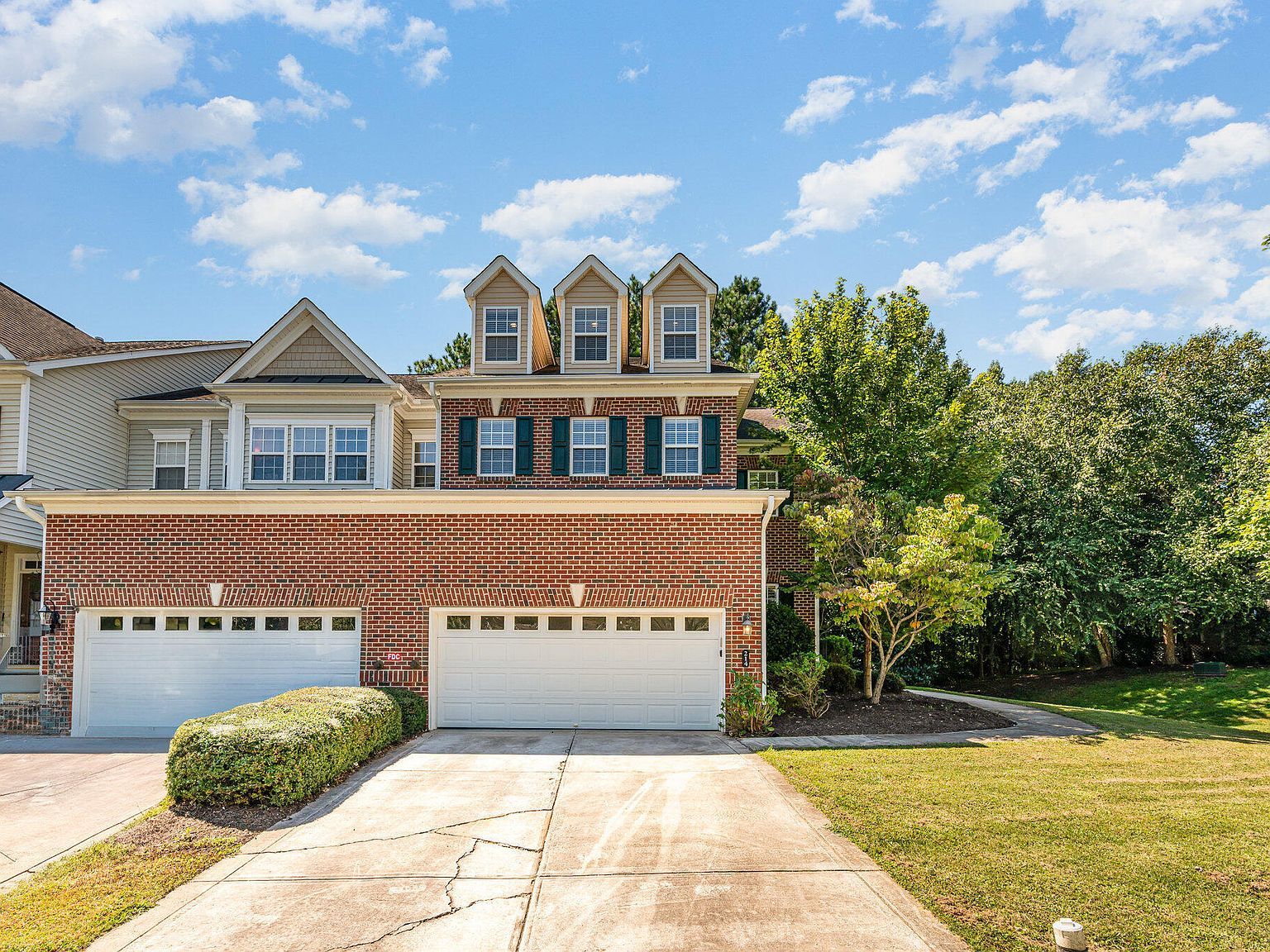 214 Towne Ridge Ln Durham, NC 27516 - Thumbnail 2