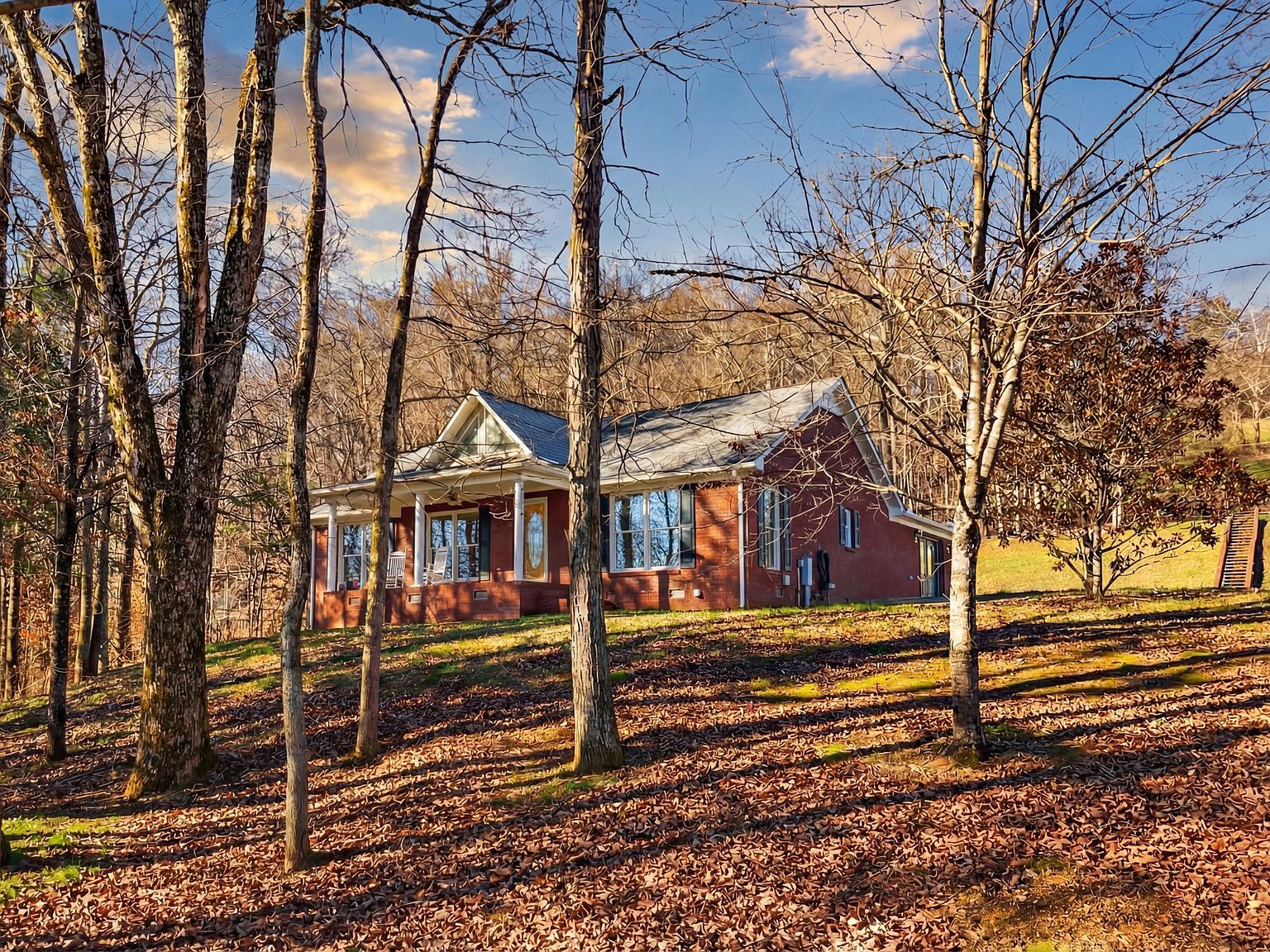 113 Poorhouse Rd Taft, TN 38488 - Thumbnail 2