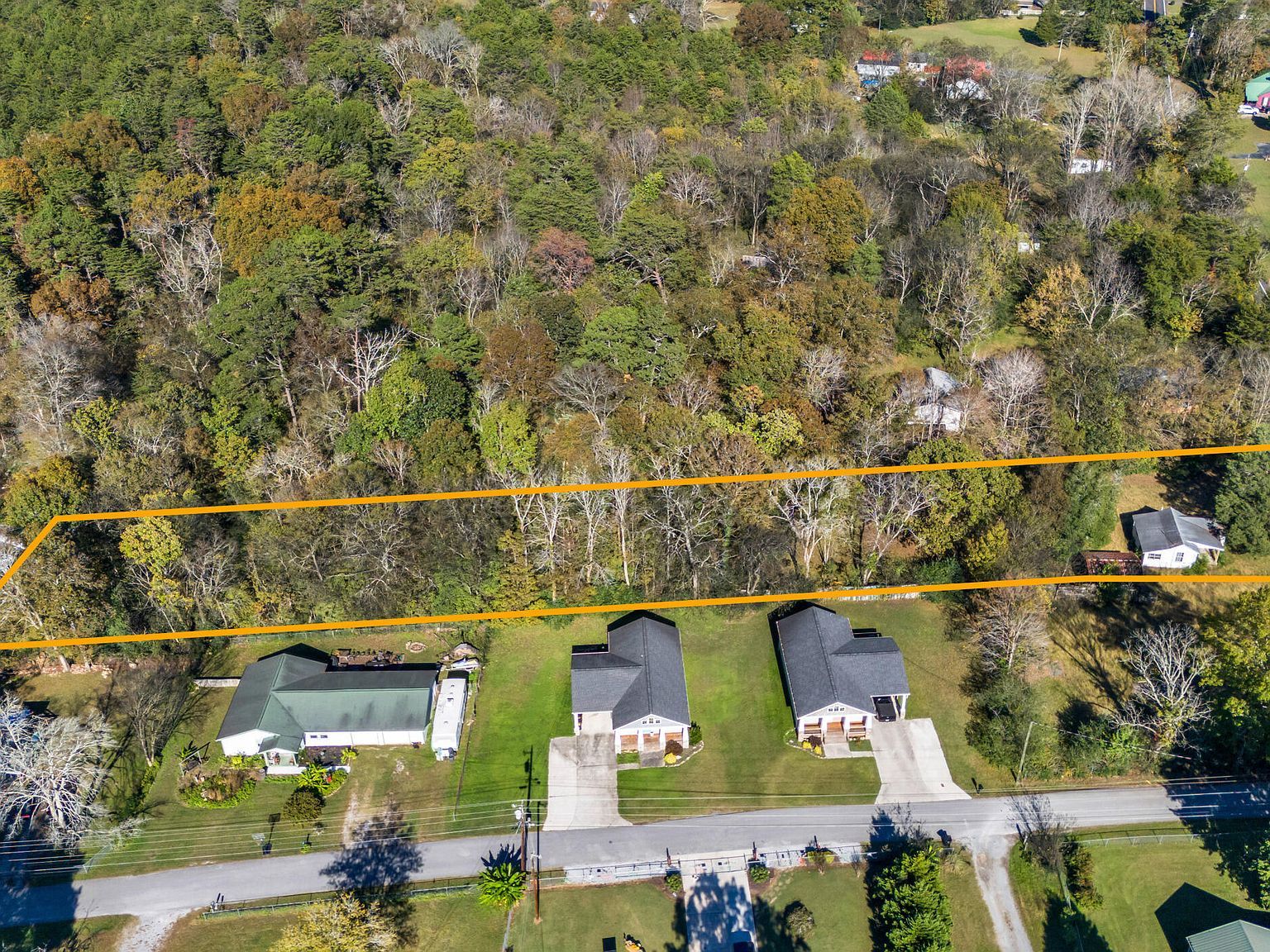 6807 Levi Rd Hixson, TN 37343 - Thumbnail 2