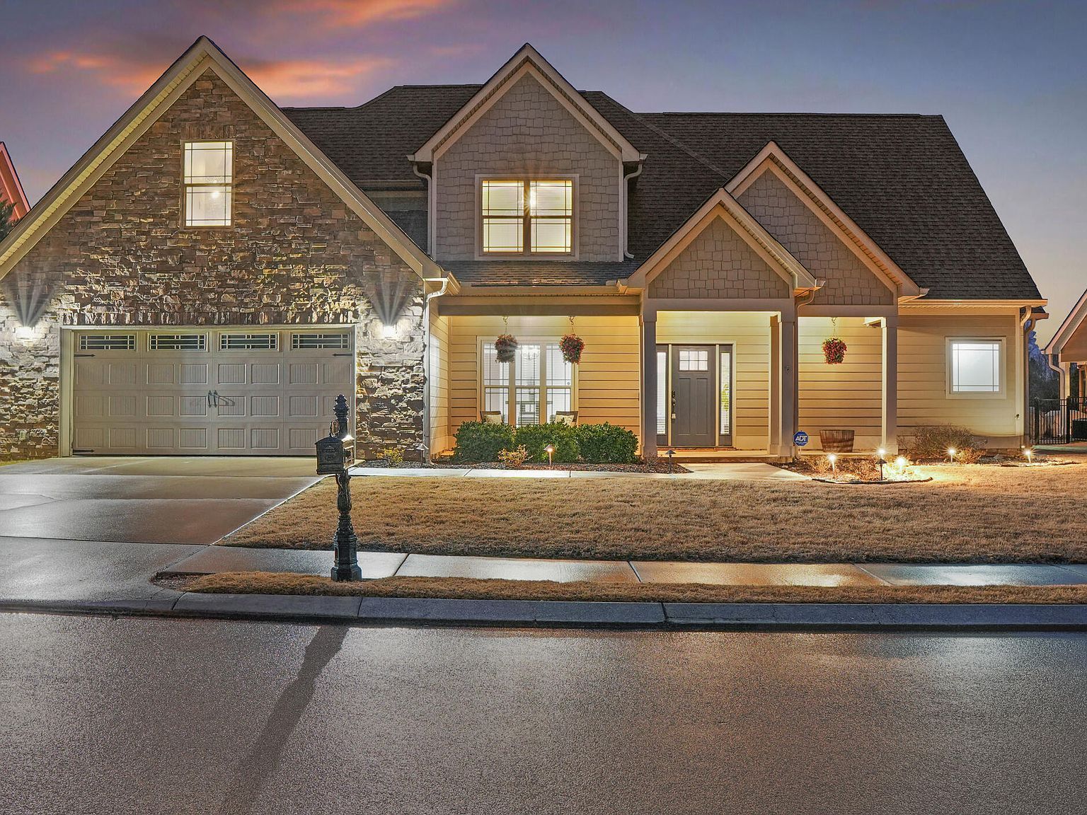 76 Tuscany Village Dr Ringgold, GA 30736 - Thumbnail 2