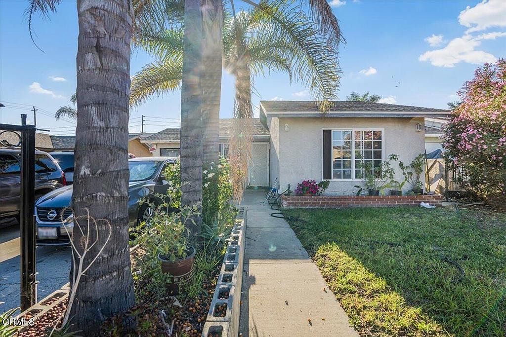 308 Citrus St Santa Paula, CA 93060 - Thumbnail 2