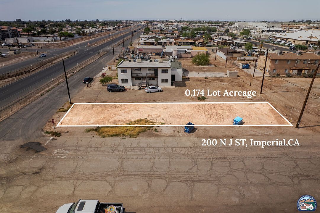 200 N J St Imperial, CA 92251 - Thumbnail 2